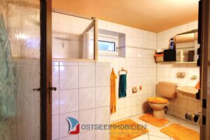 Souterrain Bad Bild 1