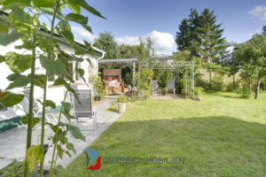 Terrasse u. Garten